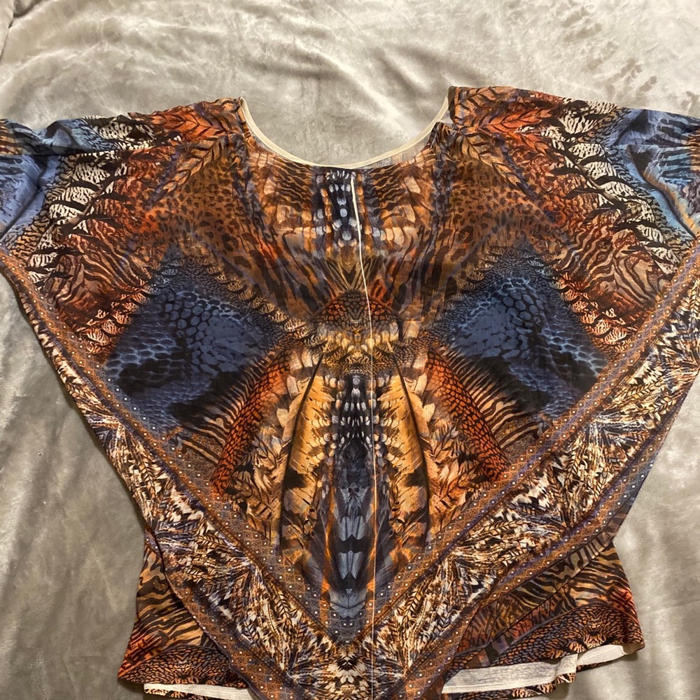 Bat sleeve top